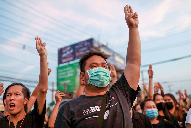 >香港反送中抗爭改變世界 港泰連成一線