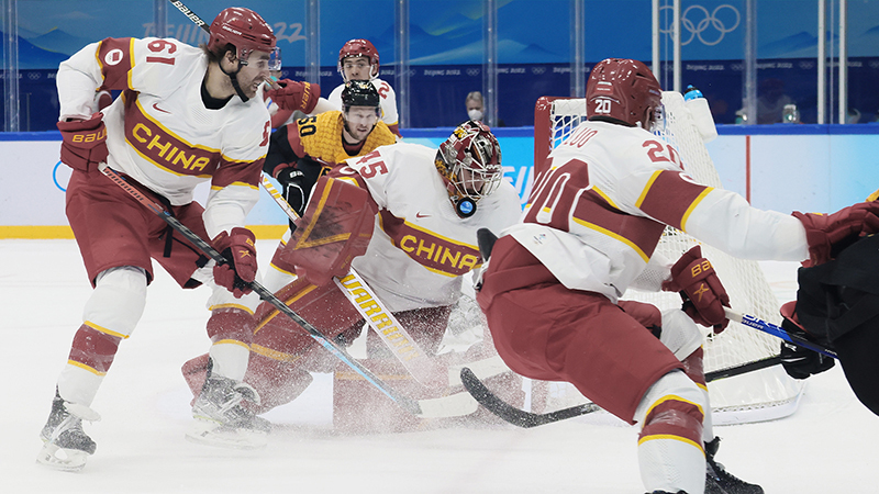 冬奧最不好說的祕密 — 中國版男子冰球隊