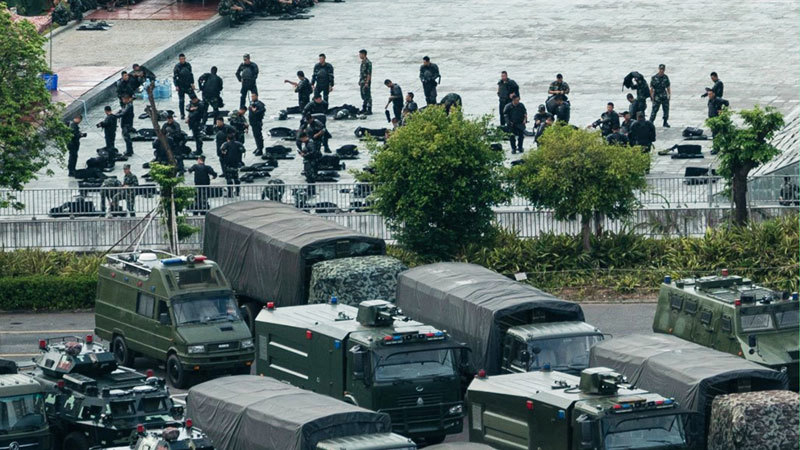 中共加強駐港部隊 美專家贊同軍援台灣