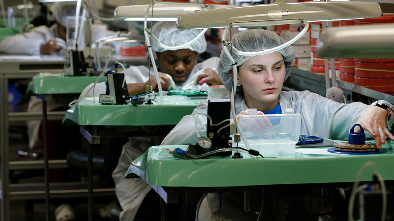 從荷里活到製造業 多美企正脫鉤中國