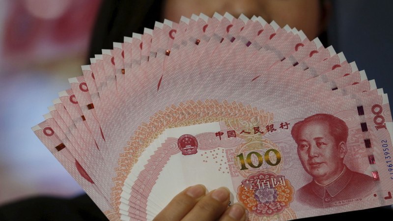 中共威脅「久賭必輸」人民幣貶值速度恐失控