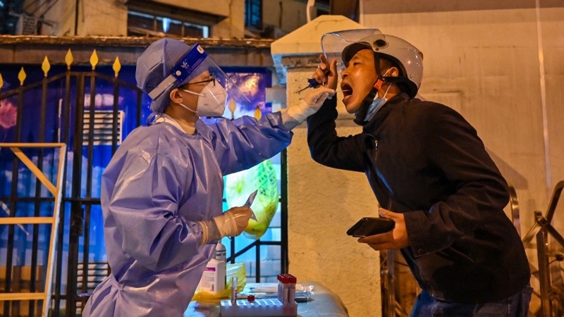 極端防疫鬧不停  周小平黃安痛罵 胡錫進也抱怨