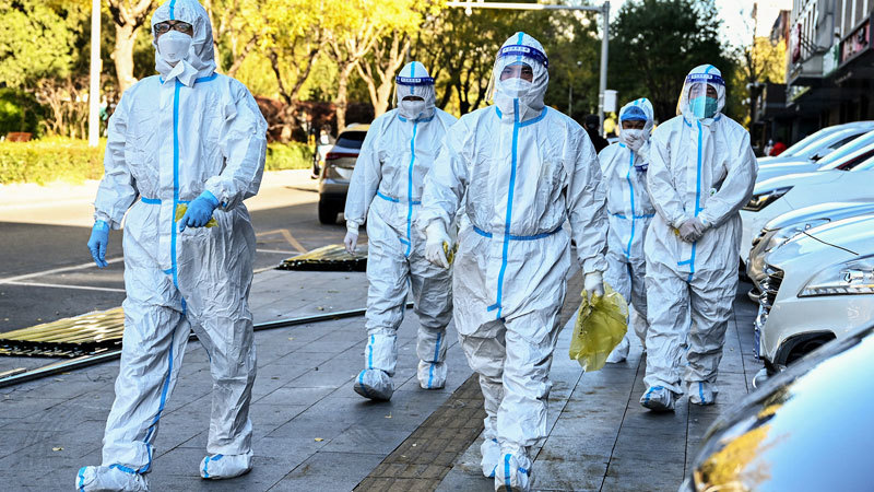 清零政策多軌失控 中國多地封控升級