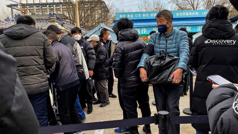 中國疫情肆虐 多地殯葬系統癱瘓