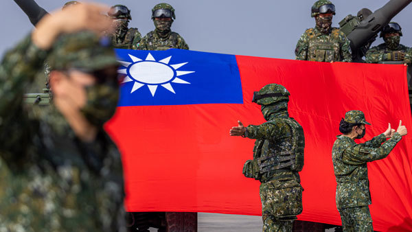 日本前防衛相：中共吞併台灣前 先遇兩大難題