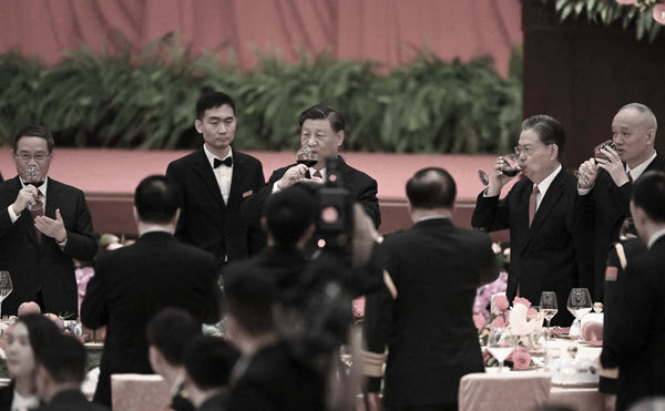 政治局常委被弱化 「十一」活動現異常