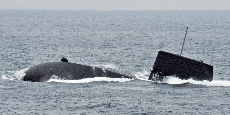 >日本公開首次潛艦南海軍演 解讀安倍「政經分離」