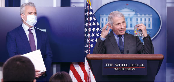 圖為4月13日，白宮首席醫療顧問福西在白宮疫情記者會上。（Chip Somodevilla/Getty Images）