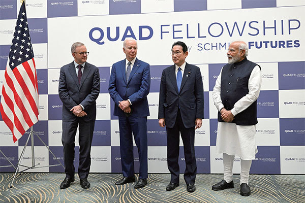 美國、澳洲、印度和日本多次召開的「四方安全對話」（Quad），但Quad最初也是由安倍在2007年提出的。圖為2022年5月24日，Quad四國領導人在東京會面。（Saul Loeb / AFP）