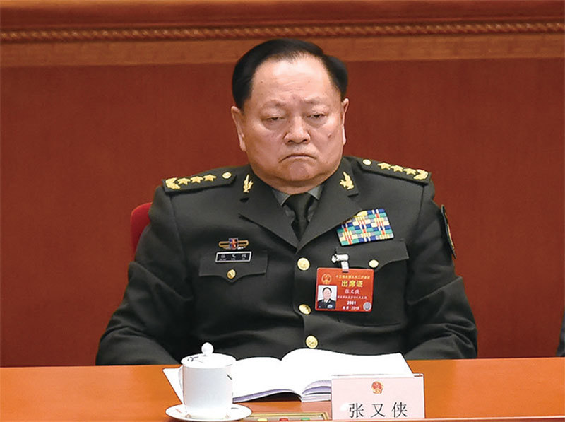 中共軍委洗牌，72歲張又俠連任軍委副主席。習與張兩家世代交好，張又俠又具有實戰經驗，是鐵桿「習家軍」。圖為張又俠2019年3月5日出席中共人大會議開幕式。（Wang Zhao / AFP）