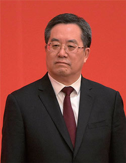 2022年10月23日，丁薛祥擠身新一屆中共中央政治局常委。（Wang Zhao / AFP）