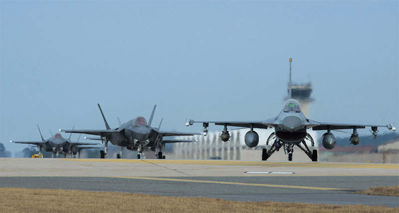 美、中如果開戰，專家表示中共必敗。圖為駐韓美國空軍。（Getty Images）