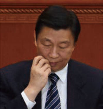 醜聞纏身的中共國家副主席李源潮在黨、人大和政協「三大皆空」的情況下，傳將在中共兩會後選擇「裸退」。但「裸退」並不意味著平安落地。（Getty Images）