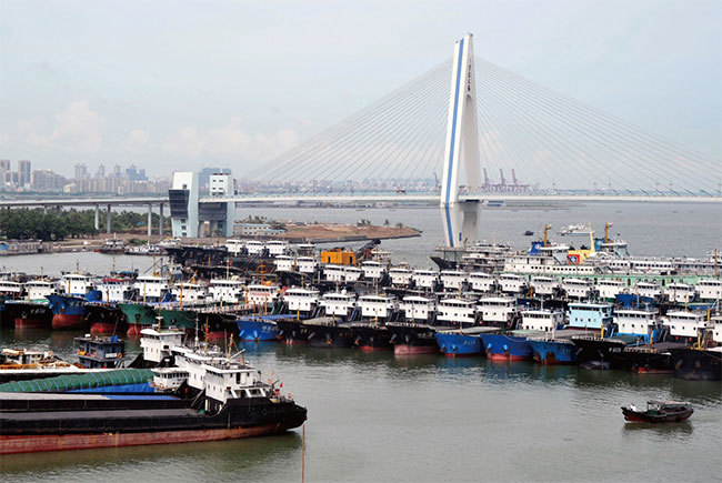 4月13日，習近平宣布，計畫在海南建立自由貿易港。據悉，新的港口將享有比現有的自由貿易區更大自由度。圖為海南海口。（AFP）