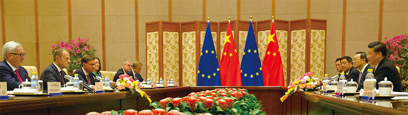 7月16日，習近平會晤到北京參加中歐峰會的歐盟委員會主席及歐洲理事會主席一行人。（AFP）