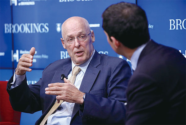 美國前財長保爾森在新加坡論壇上談到了「經濟鐵幕」，比喻西方社會不再跟鐵幕這邊的中共做任何生意了。圖為9月12日保爾森參加華盛頓一場座談會。（Getty Images）