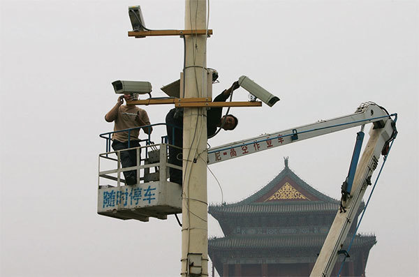 華為在中國大陸境內幫助共產黨打造「金盾工程」、「天網工程」、「平安城市」，監控中國人，從而將整個大陸改造成為一個大監獄。（Getty Images）